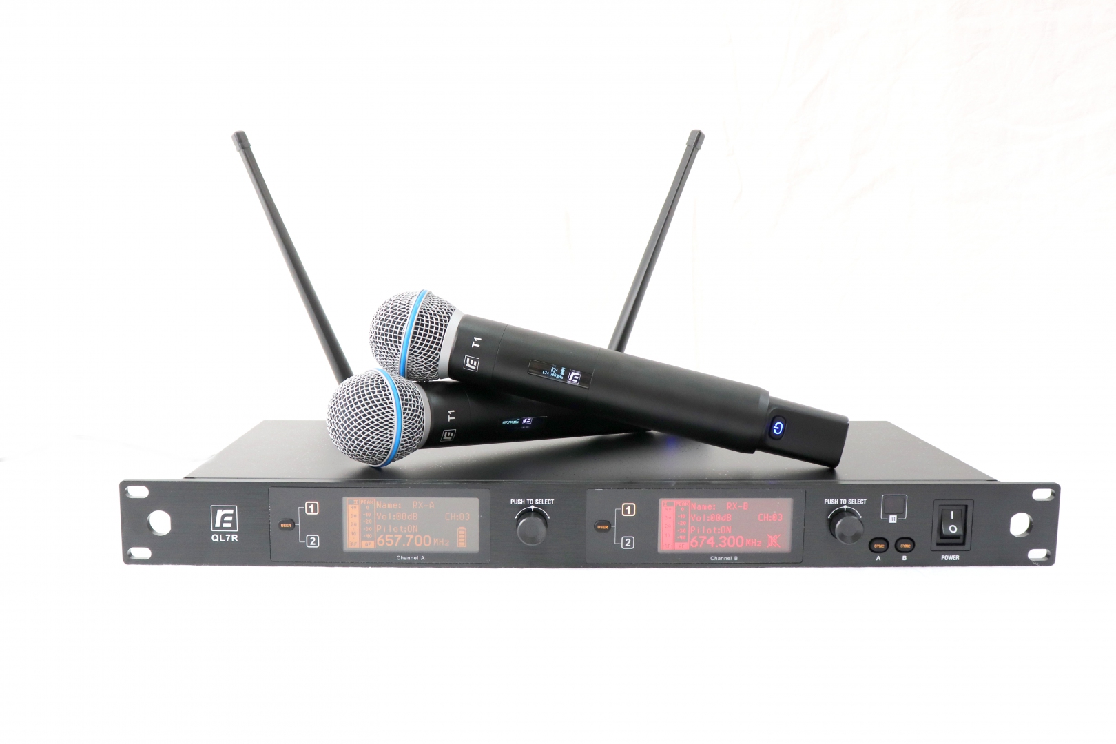 RFIntell QL7R/T1-A 651,800-683,400 МГц 2-канальная радиосистема с 2-мя ручными микрофонами в Уссурийске